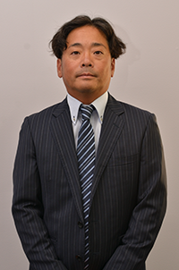 代表取締役社長　高橋　丈